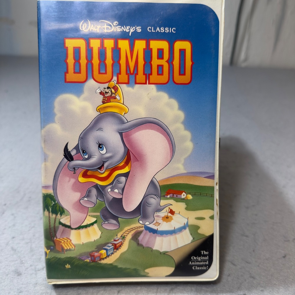 Walt Disney Classic Dumbo VHS Original Animated Masterpiece Clamshell Case‎ 0240